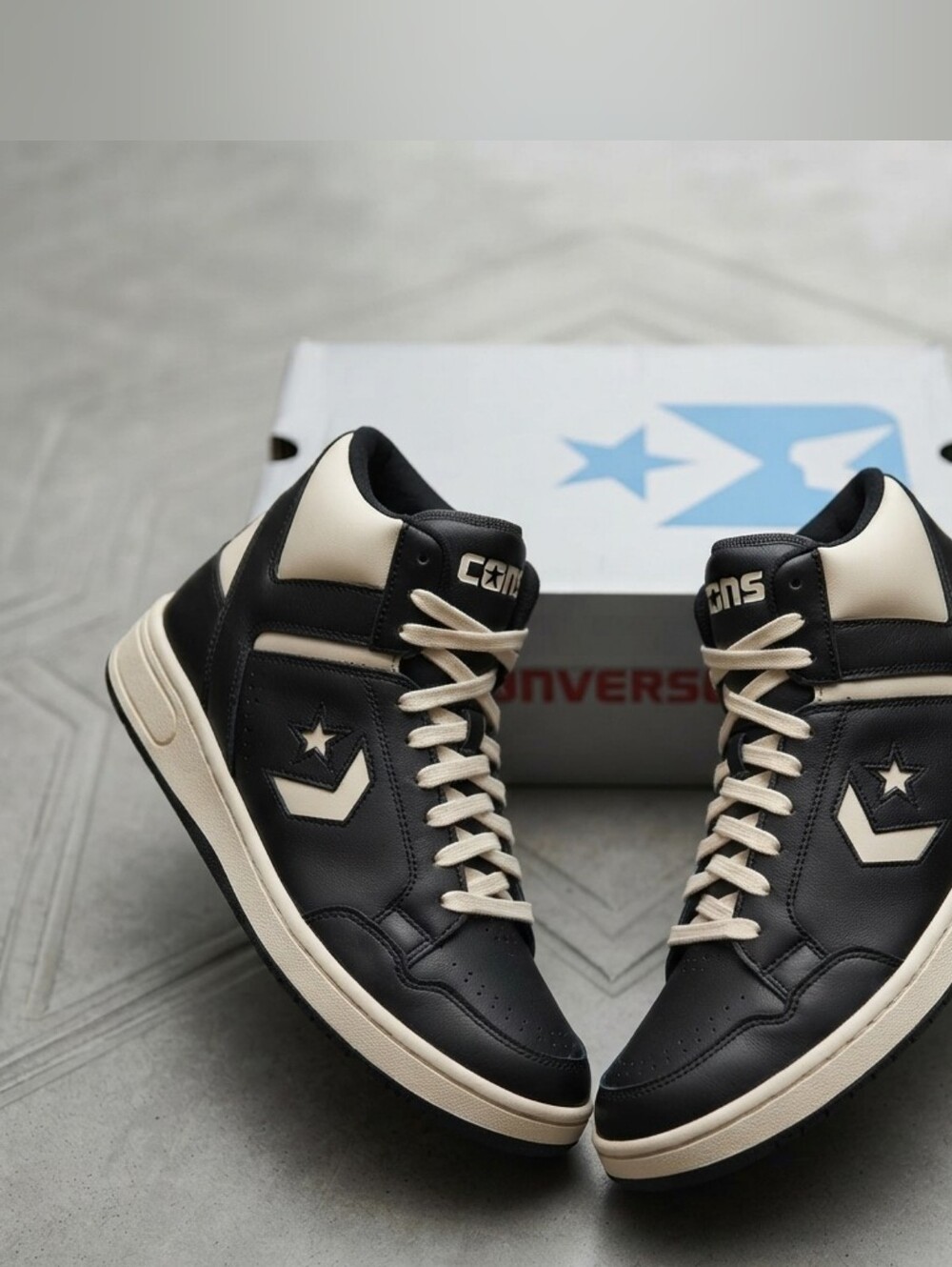 Converse Weapon Mid Shoes Men’s 8.5 or Women’s 10 Black Natural Ivory A04400C